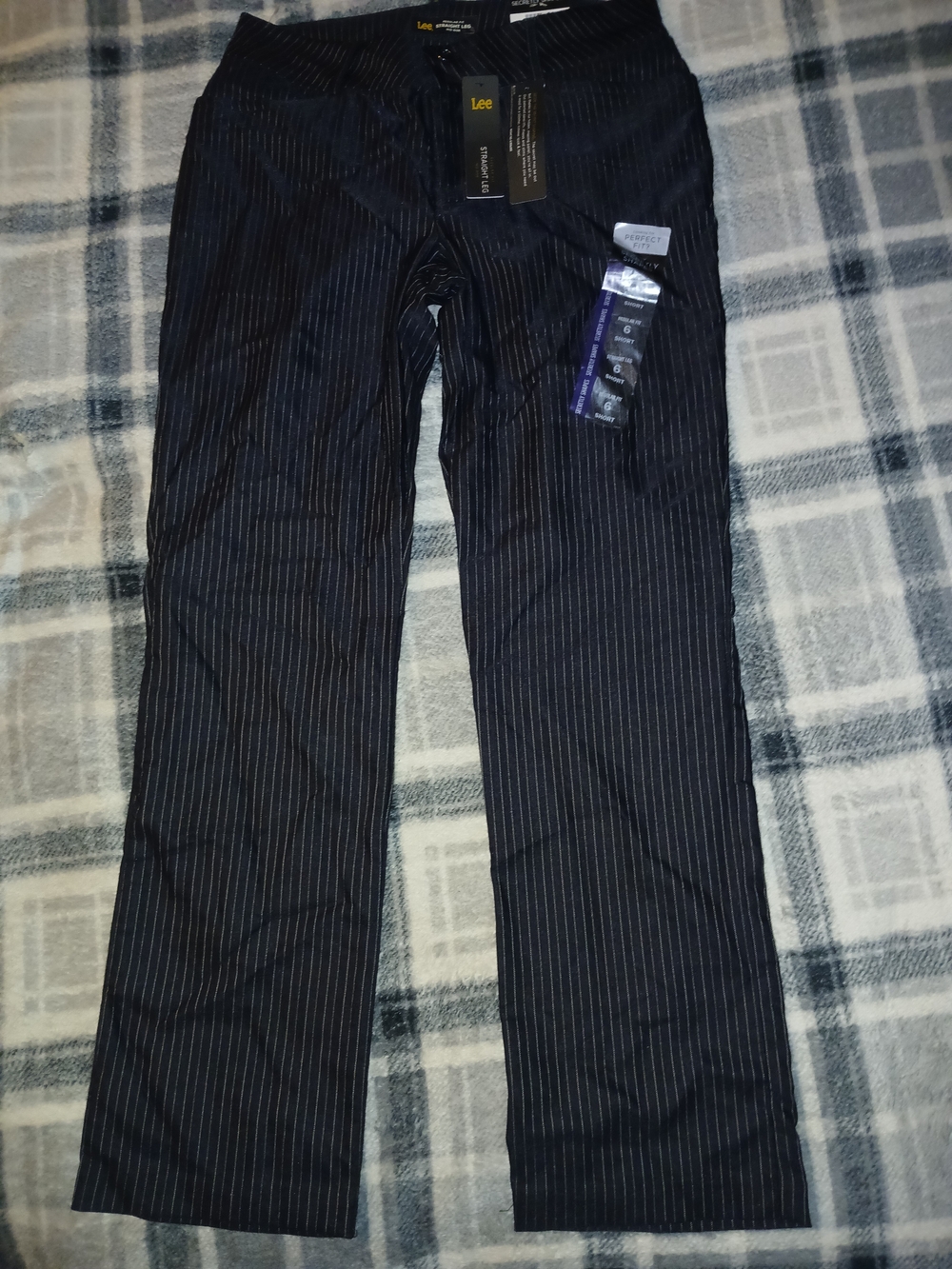 Lee Men’s Black Pinstripe Dress Pants
